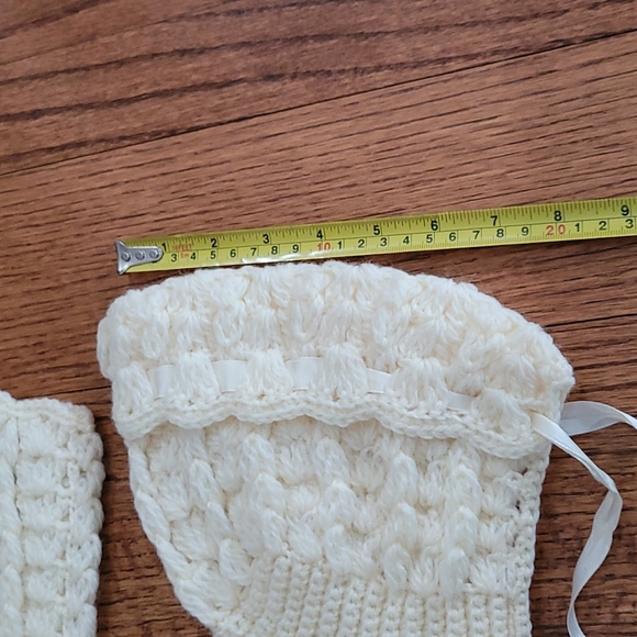 Vintage Handmade Knit Baby Sweater and Bonnet Set - Picture 9 of 11